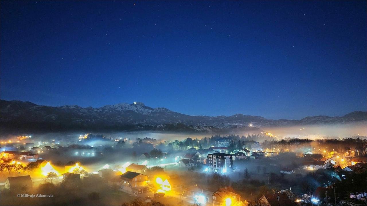 Cvjetni Apartmani Cetinje Dış mekan fotoğraf